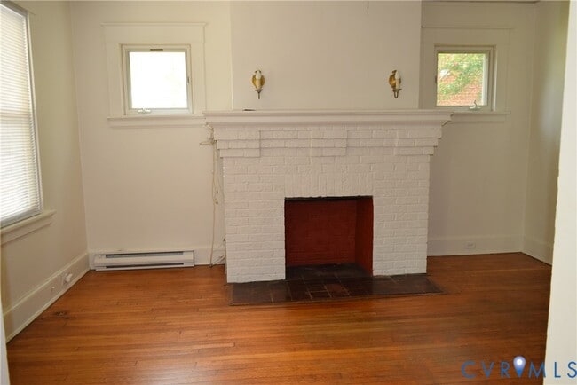 301 W 30th St
