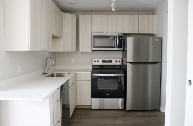 Photo - 510 E Clark St