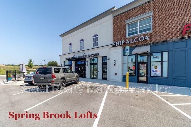 Building Photo - 1120 Franck St