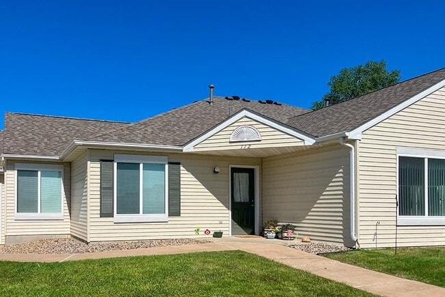 Photo - Cottages of Stewartville