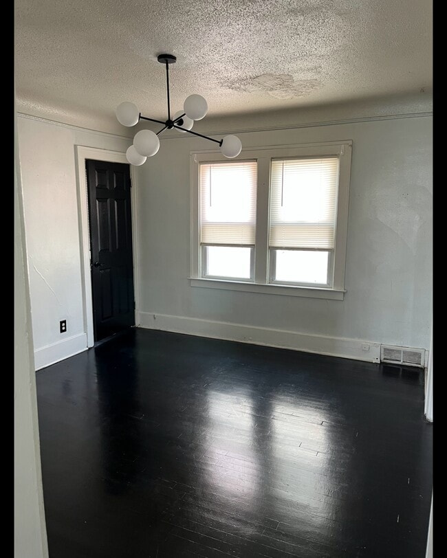 Photo - 15849 Indiana St Unidad Upper