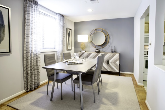 Hickory Hill Apartments