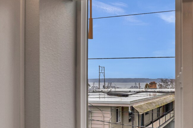 Photo - 1412 23rd St NE Unidad 4