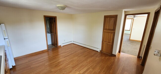 Photo - 8 Bond St Unit 10B