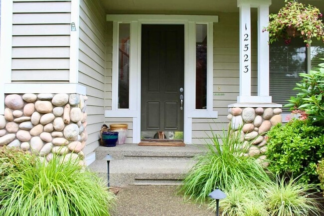 Photo - Rose Hill - Kirkland Home