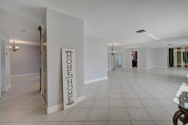 Photo - 9807 NW 67th Ct