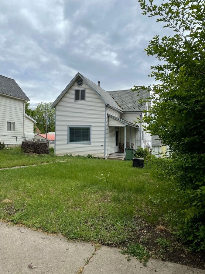 3 bedroom, 1 bathroom home in Palouse! - 3 bedroom, 1 bathroom home in Palouse!