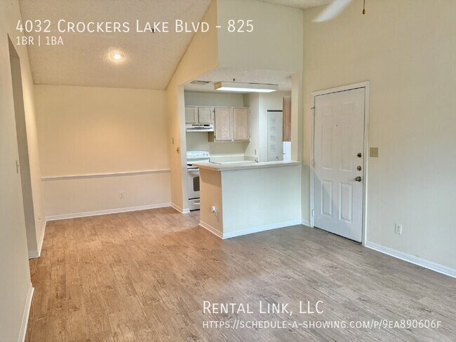 Photo - 4032 Crockers Lake Blvd Unidad 825