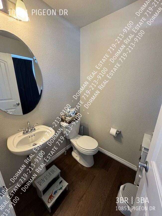 Photo - 10851 Pigeon Dr