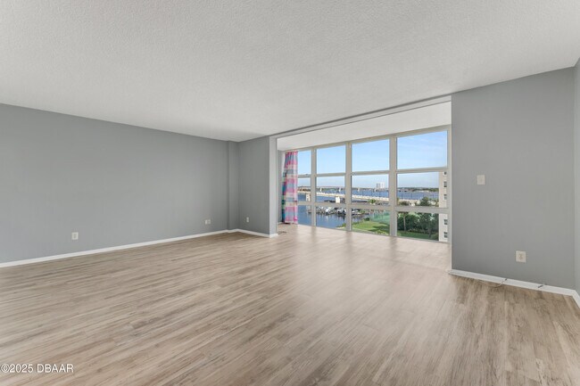 Photo - 1224 S Peninsula Dr Unit 507