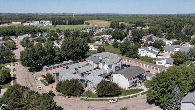 Photo - 2948 Warwick Lp