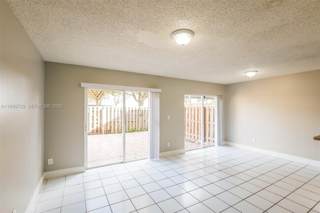 Photo - 13921 SW 173rd Terrace