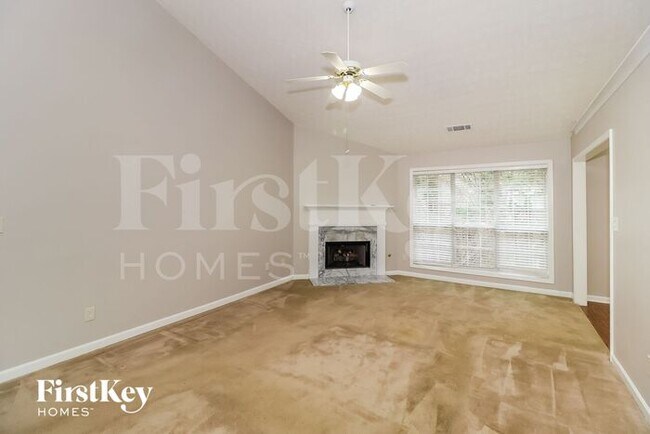 Photo - 520 Sterling Pointe Ct NW