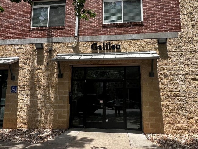Photo - 910 W 25th St Unit 607