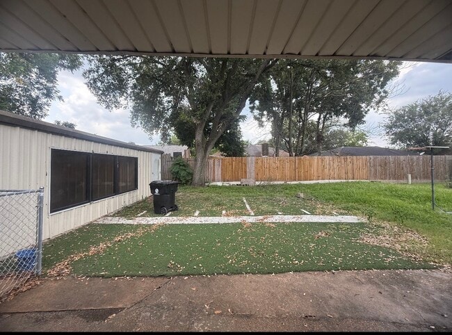 Photo - 10907 Montverde Ln