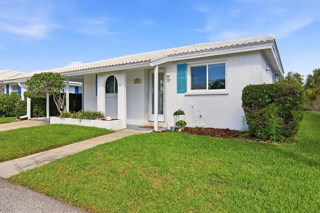 Photo - 885 Spanish Dr N