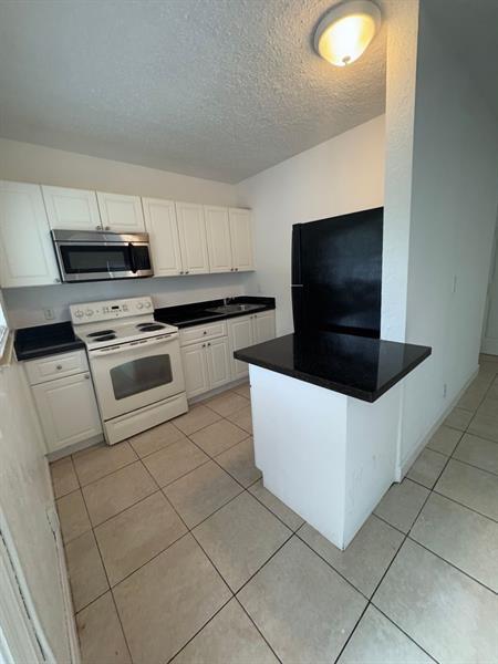 Photo - 701 SW 14th Ave Unidad 4