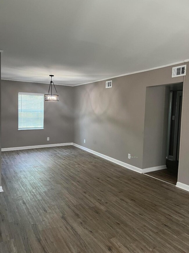 Photo - 130 Tucker Rd