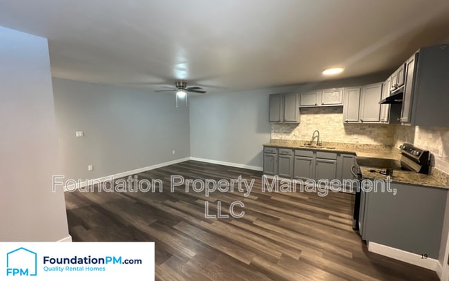 Photo - 2401 Alcy Manor Ln