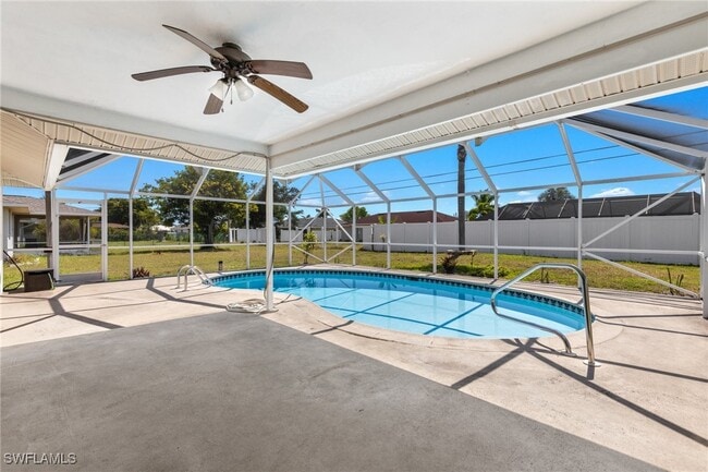 Photo - 1944 Country Club Blvd House