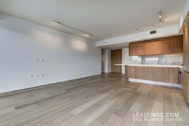 Photo - 920 I St NW Unit #1106