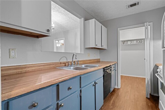 Photo - 5324 Ridge Forest Dr