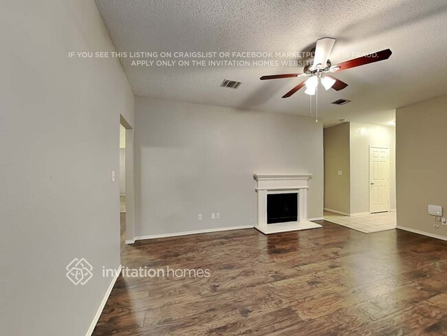 Photo - 3932 Overlake Dr