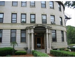 Building Photo - 1880 Commonwealth Ave Unit 15 Rental