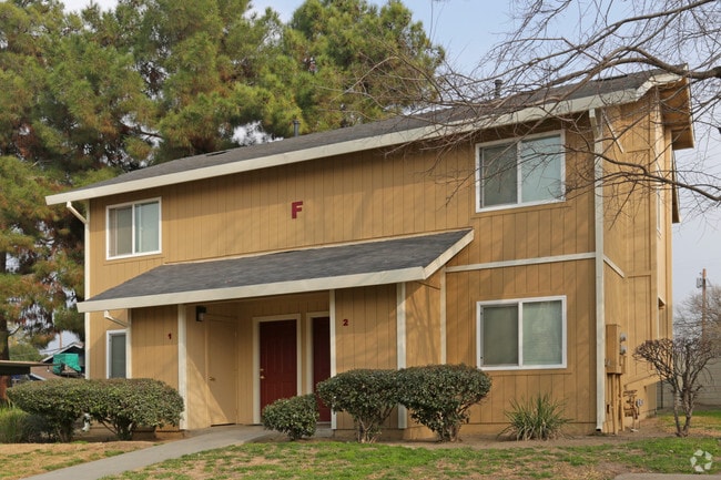 Photo - Corcoran Garden Apartments