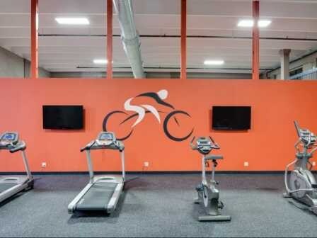 Fotografía del edificio - E Street Flats - Student Housing