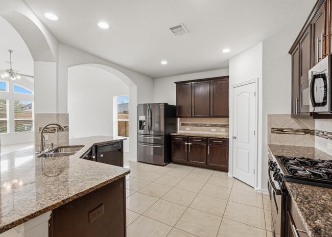 4703 Goldeneye Dr