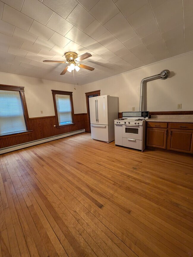 Photo - 18-20 Green Street Unidad 20 Green St #2