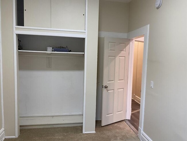 Photo - 115 N 5th Ave