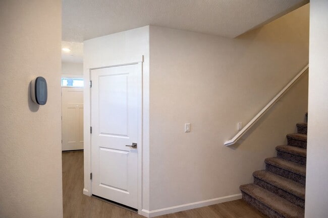 Photo - 11424 NE 127th Ct