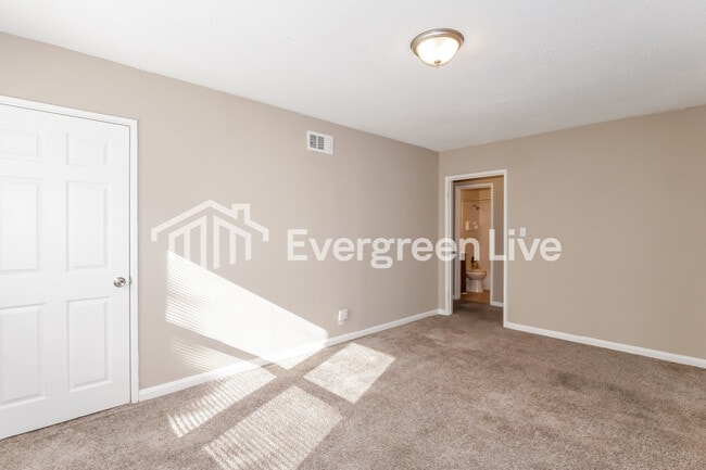 Photo - 1456 Rolling Hills Dr