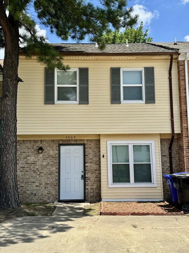 Building Photo - 3467 Waltham Cir Rental