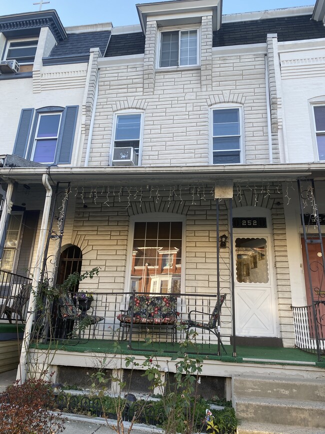 Photo - 252 W Oley St House