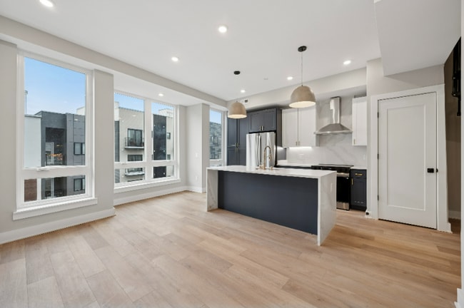 Photo - 1626 Ridge Ave Unit 301C