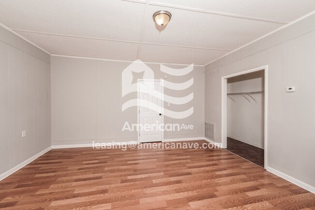 Photo - 5309 Avenue Q