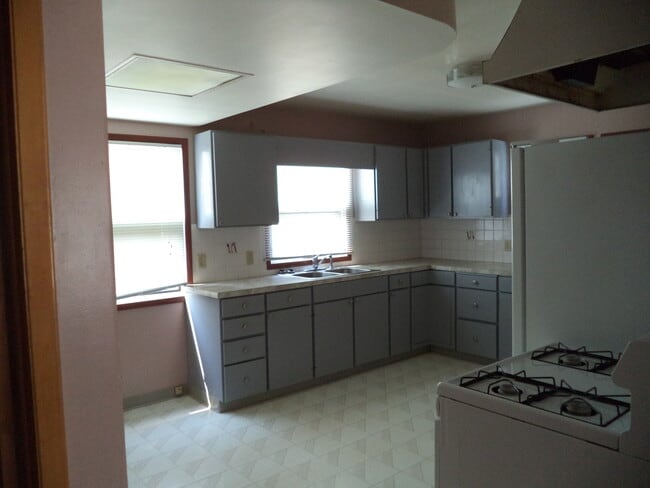 Photo - 1224 6th Ave NE