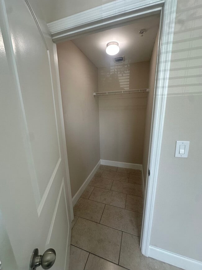 Photo - 13712 SW 169th Ln Unit A3