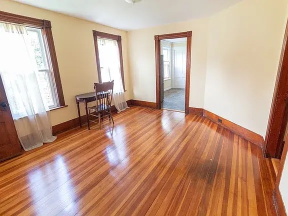 Photo - 289 N Main St Unidad 1