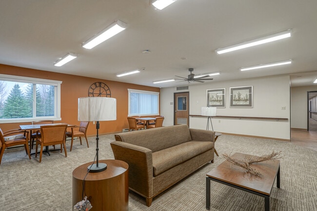 Photo - Columbia Square East Apartments