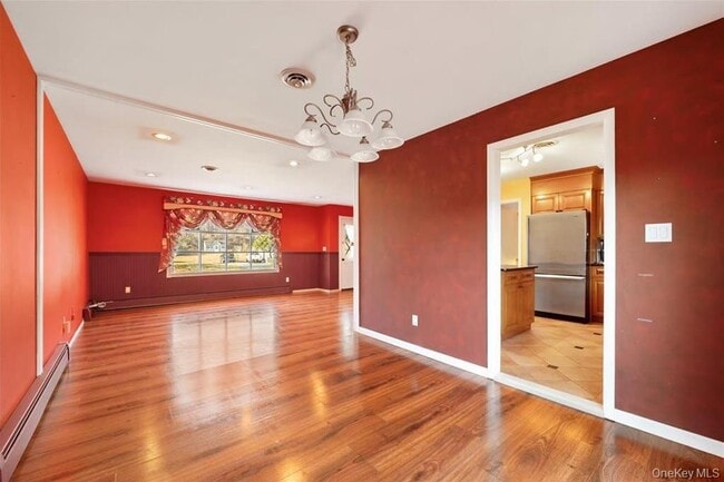 Photo - 93 Capital Dr