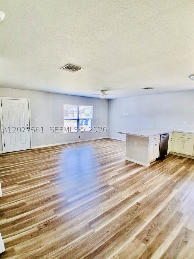 Photo - 1211 Ramona Ave