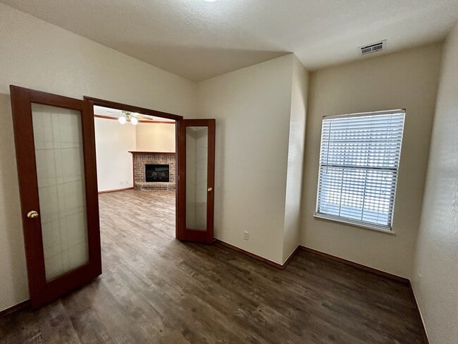 Photo - 4424 NW 32nd Pl