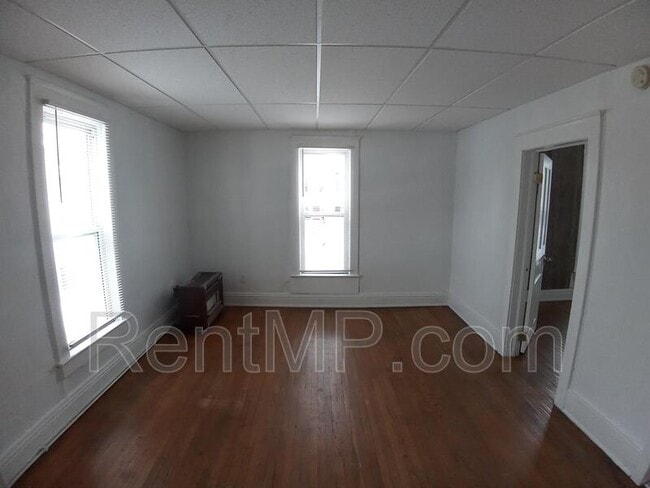 Photo - 501 S University Ave