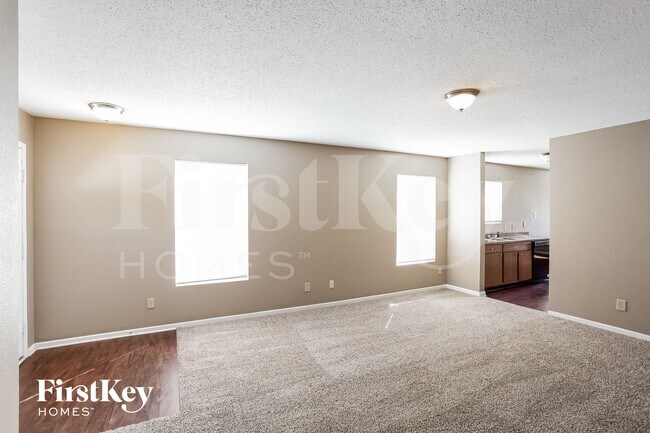 Photo - 1331 Ellington Dr