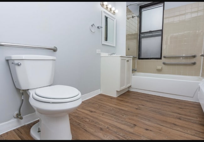 Photo - 7836 S South Shore Dr Unit 1B