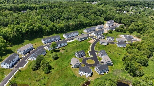 Building Photo - The Grand Ryefield Rental